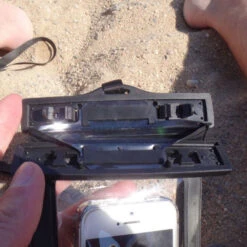 KIT COMPLET POCHETTE ETANCHE SMARTPHONE SEAWAG NOIRE NOIR/BLEU -Railblaza Soldes Boutique kit complet pochette etanche smartphone seawag noire noir bleu 4