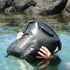 SAC ETANCHE ZULUPACK NOMAD 35L -Railblaza Soldes Boutique sac etanche zulupack nomad 35l 3